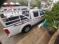 نيسان نافارا